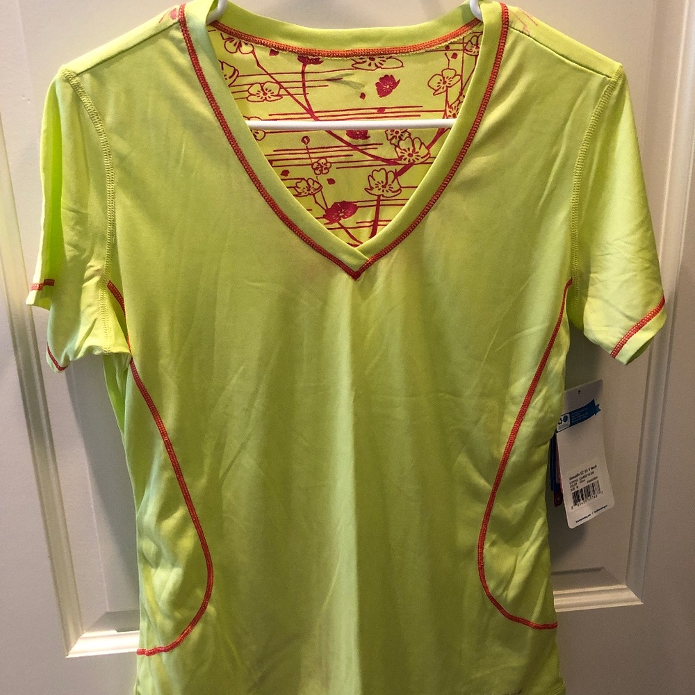 Brooks Versatile EX V Neck Shirt
